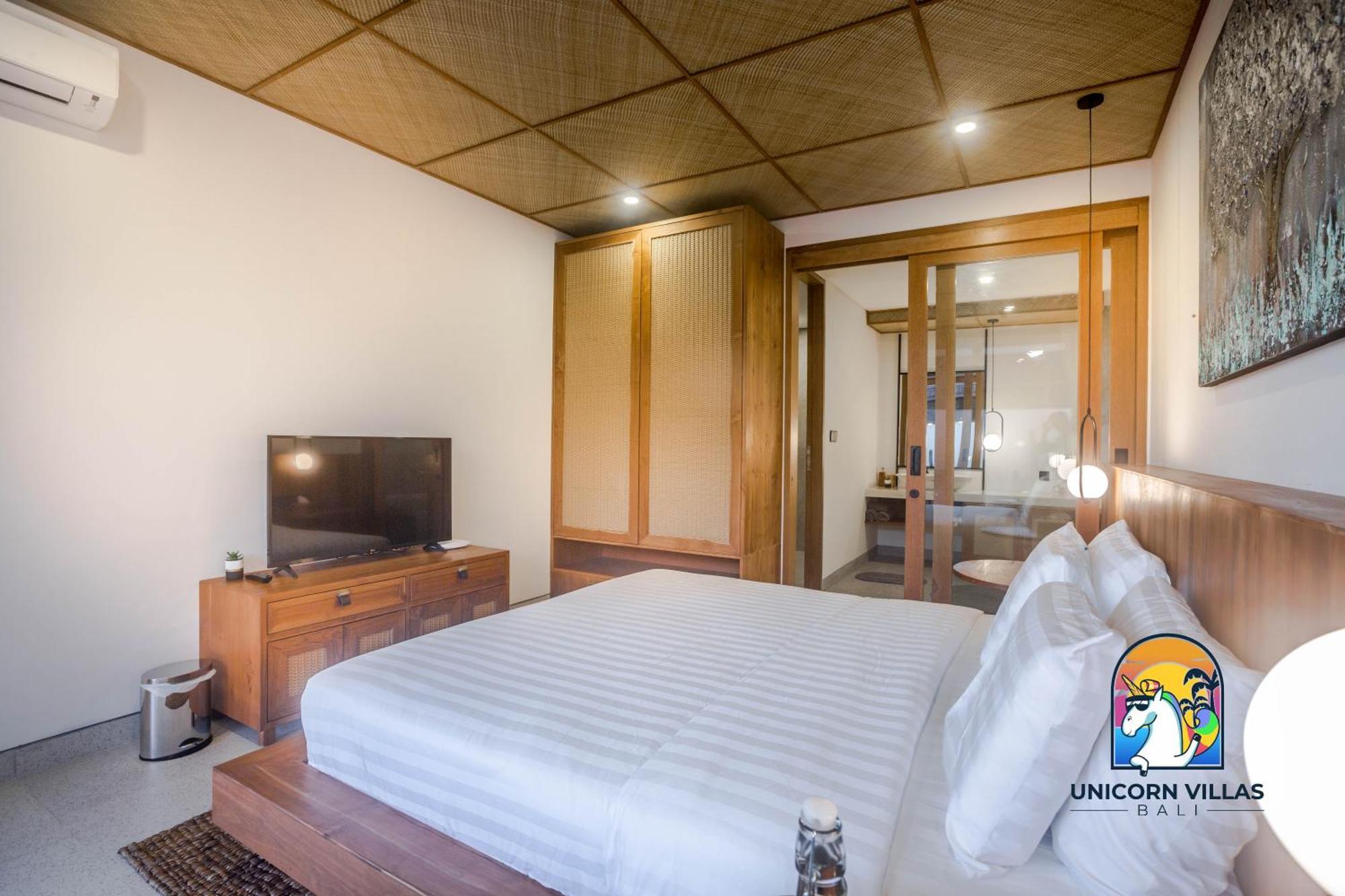 Villa Rufina - By Unicorn Villas Bali チャングー エクステリア 写真